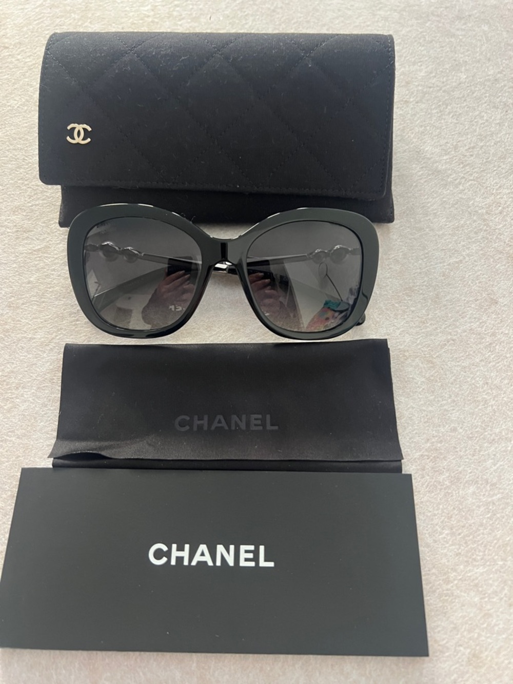 Chanel Black Square Sunglasses with Pearl Detail - Picture 2 of 16
